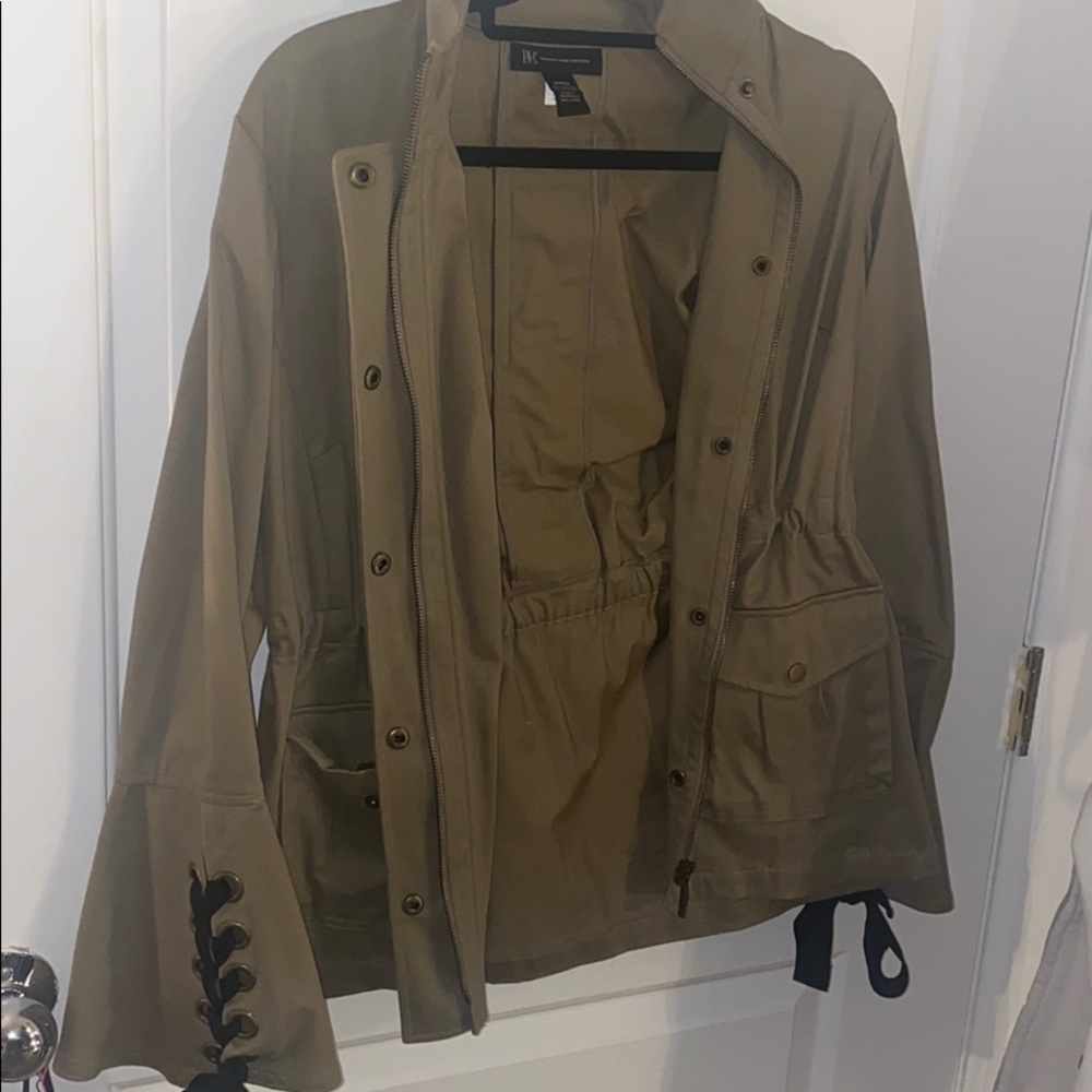 Jacket with ribbon detail